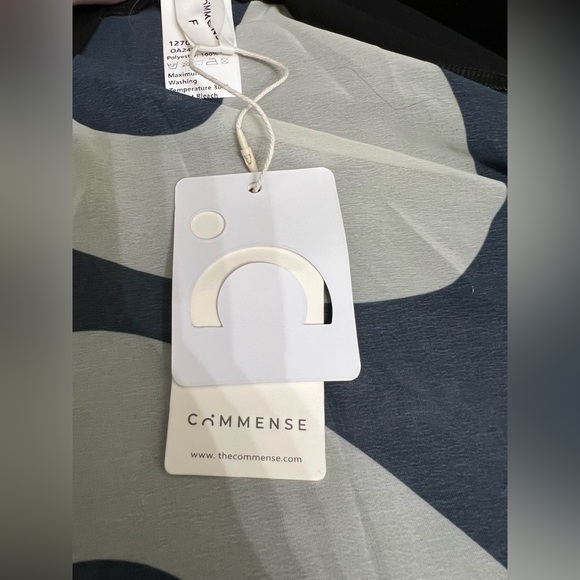 Commense Sophisticated Chiffon Swimsuit Cover UP - Picture 8 of 11